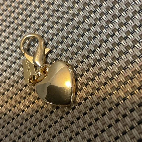 Coach Gold Heart Key Charm - Picture 2 of 2